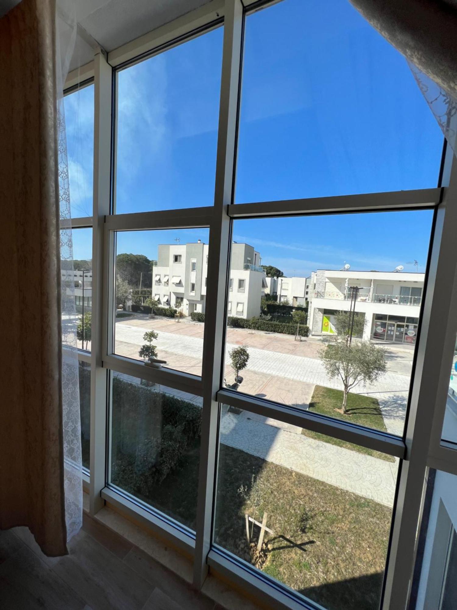 Apartament Dori Perla *